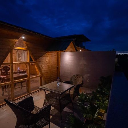 La Vita Nuova Resort Shaugaon Exterior foto