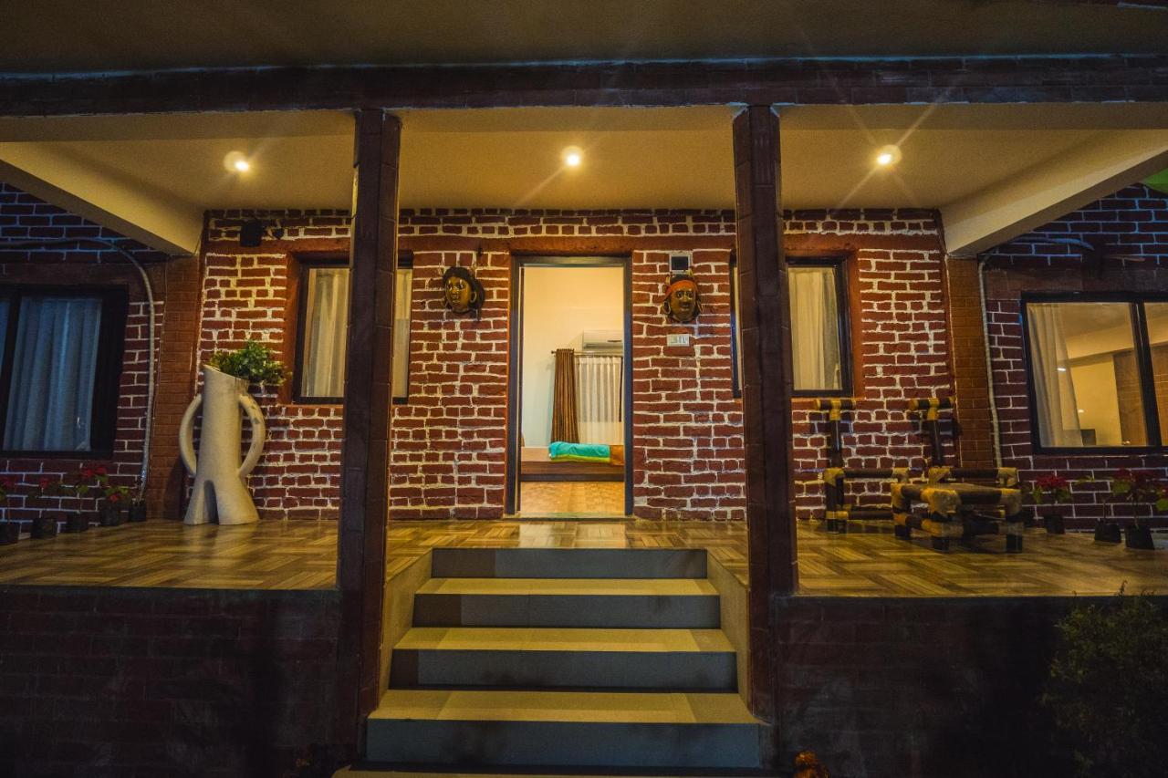 La Vita Nuova Resort Shaugaon Exterior foto