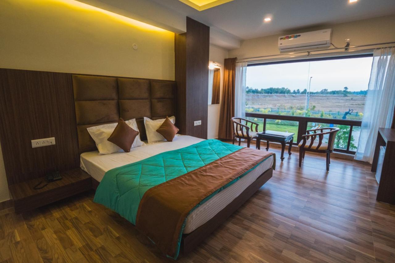 La Vita Nuova Resort Shaugaon Exterior foto