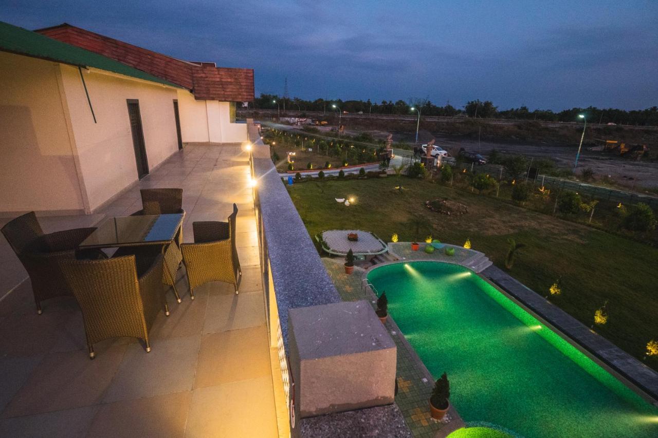 La Vita Nuova Resort Shaugaon Exterior foto