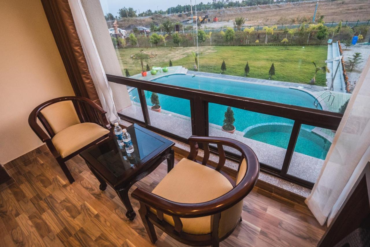 La Vita Nuova Resort Shaugaon Exterior foto